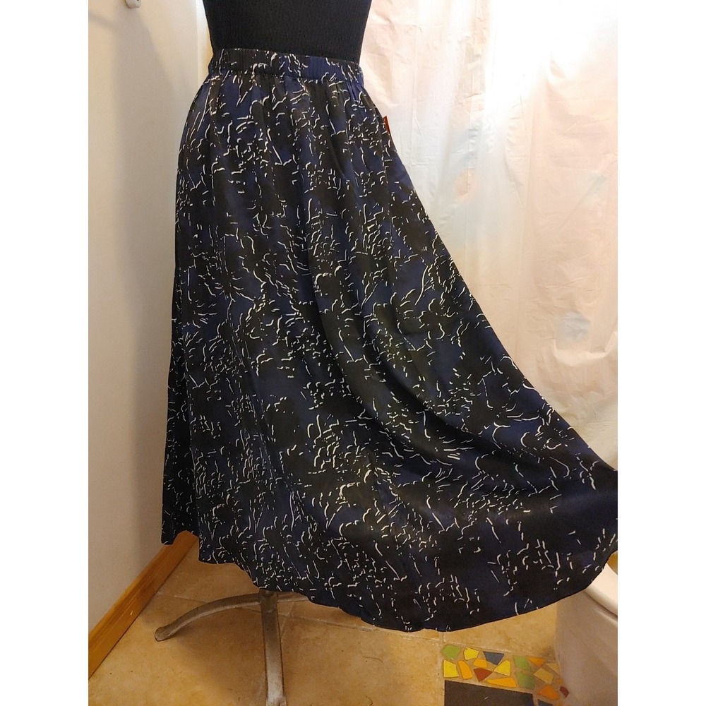 Joe fresh NWT Black Purple‎ BOHO Satin Long Full Length Maxi Skirt, Size XS